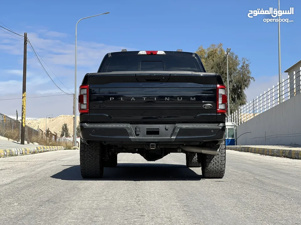 2022 FORD F-150 Platinum Hybrid Black-Edition