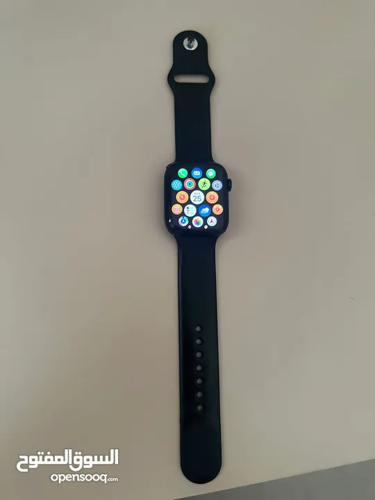 ساعة ابل سيريس 8  45mm case aluminum   Apple Watch Series 8