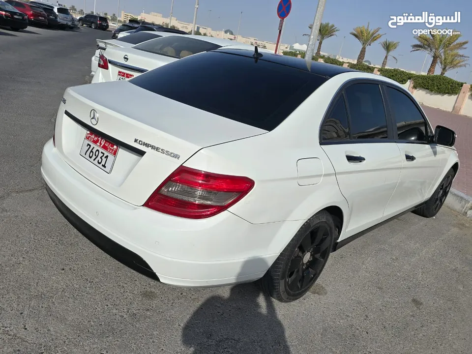 MERCEDES BENZ - 2008 MODEL - WHITE - GOOD CONDITION