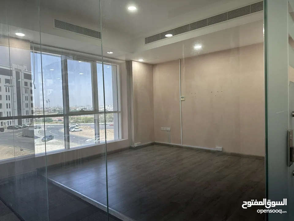 Office for rent nearest to masjid Mohammed Al Amin at Buwsher 1st floor with view