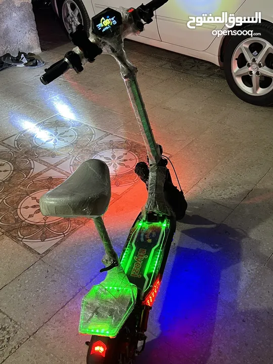سكوتر كهربائي