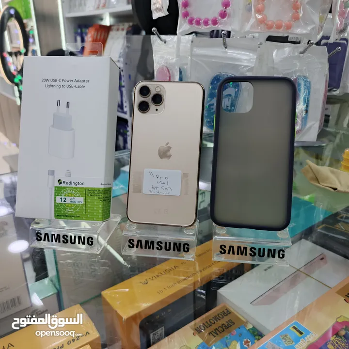 جهاز نظيف جداً11pro مغير بطارية فقط 256g و 64 مع بكج هدايا