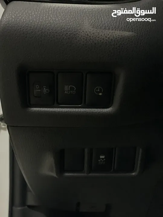 ‎2020 Toyota C-HR full electric