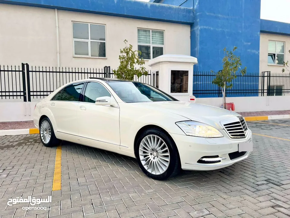 Mercedes benz (S-class-350)-(Model-2013)(BCM)..