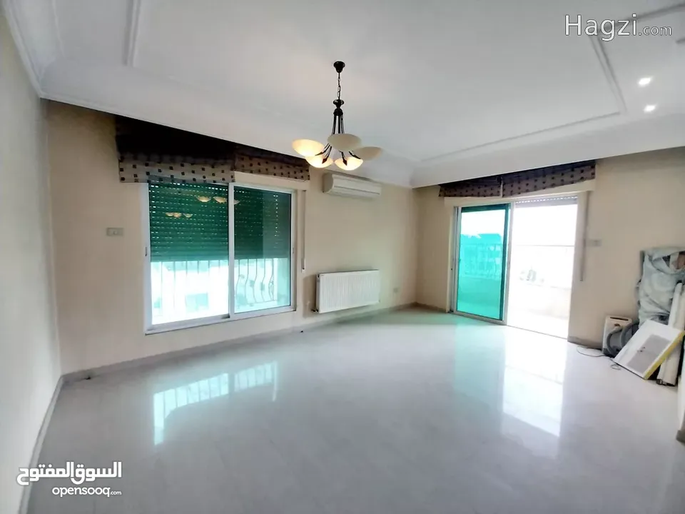 شقة للبيع في دير غبار  ( Property ID : 30853 )