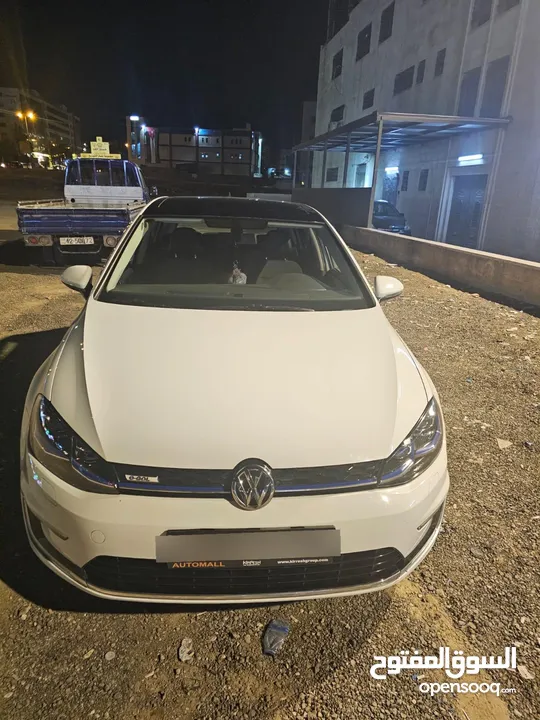 e-golf 2019 اي جولف لون الأبيض مستعمل للبيع