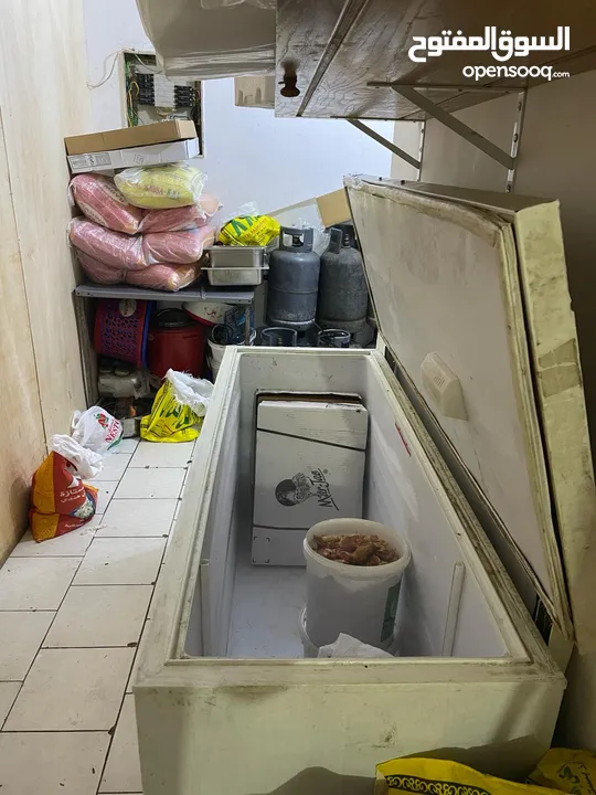 freezer, fridge (3), food display counter, coolpex