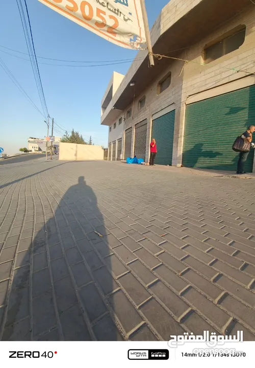 معارض و مخازن تجارية للإيجار - في منطقة طبربور بالقرب من محطة الباص السريع(طارق) بجانب روان كيك