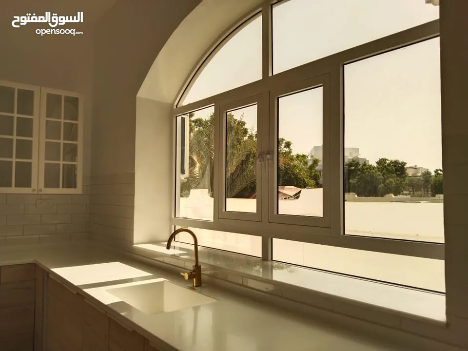 1me12-Beautifull 4 BHK villa for rent in azaiba near Al Sultan Center