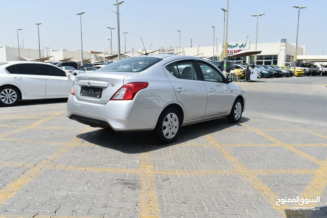 Nissan sunny 2021 silver GCC