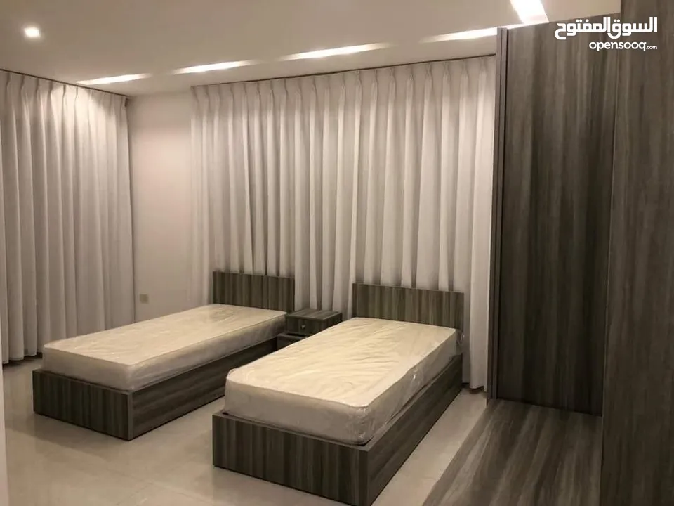 تخوت مفرد ومزدوج