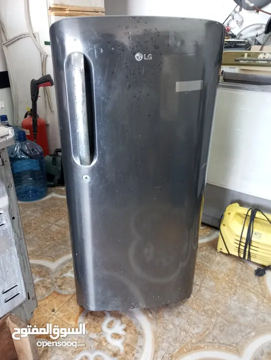 LG refrigerator