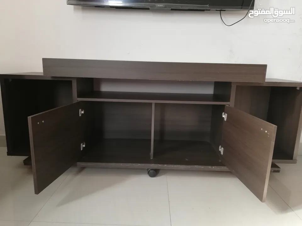 CEDRO TV TABLE