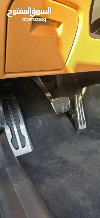 Bmw 330e 2021 Plug in hybrid M kit فل كامل فحص كامل