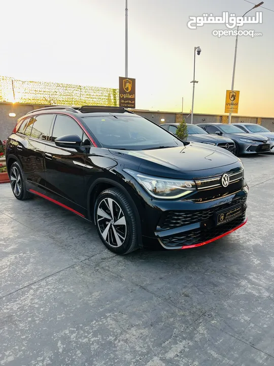 ‏Volkswagen ID6 black edition