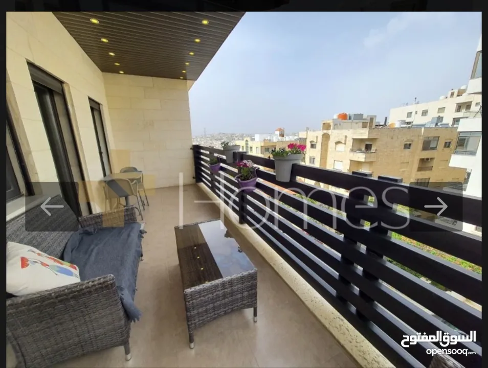 طابق اخير مع رووف ذو اطلاله جميله ، ضاحية النخيل.
