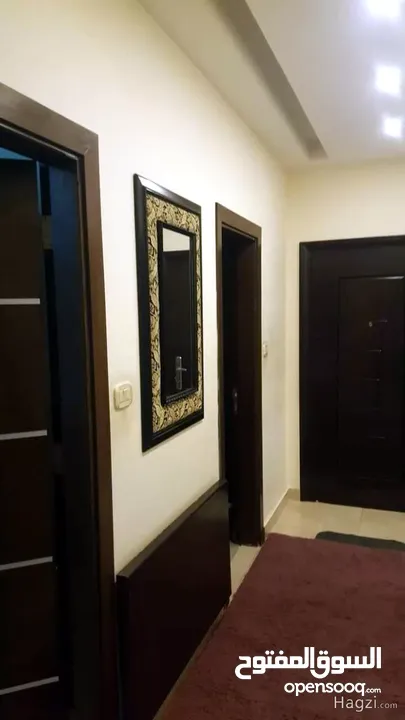 شقه مميزه للبيع طابق ثالث مع روف في منطقه طريق المطار الحويطي ( Property ID : 30232 )