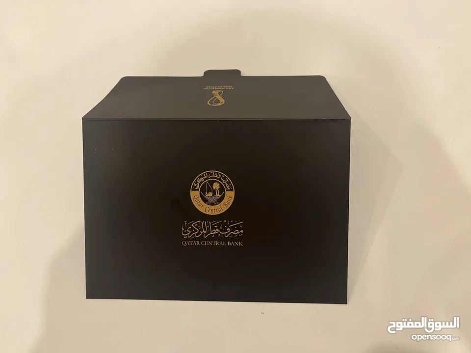 للبيع عملة تذكارية قطر كأس العالم 2022
