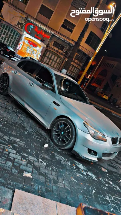 الفئة الخامسةi525 Bmw