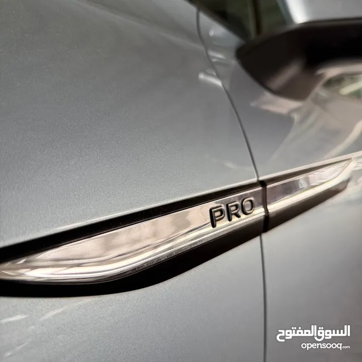 Volkswagen iD4 X  pure / pro
