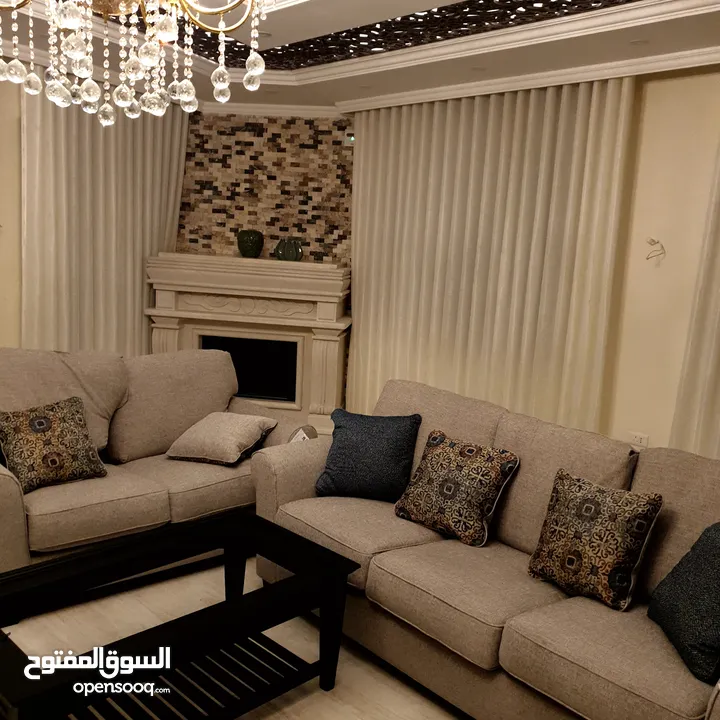 مشغل التقنيه للستائر