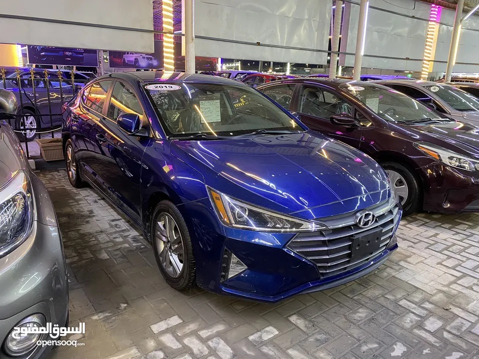 Hyundai Elantra SEL 2019 2.0L