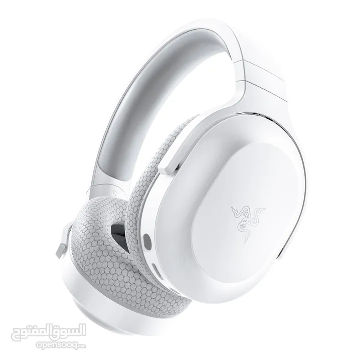 سماعات اصلية razer barracuda x multiplatform بحالة ممتازة مع كامل اغراضها تعمل في الشحنه 20 ساعه وتع
