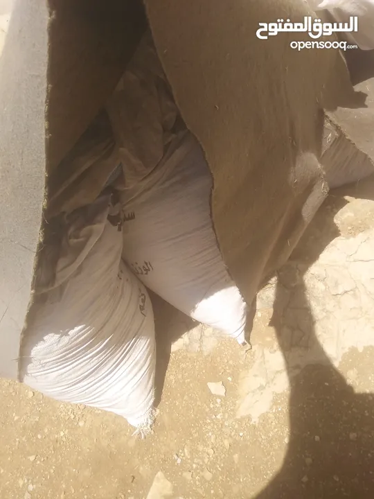 زبل غنم سماد للحدائق والاشجار نصف دينار