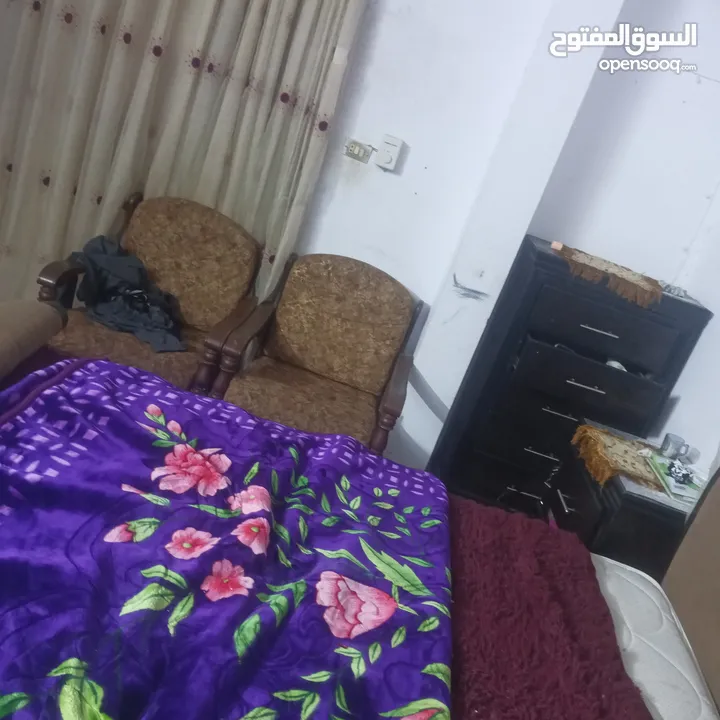 اثاث بيت مكون من جلسه عربيه غرفه نوم وطقم مورس