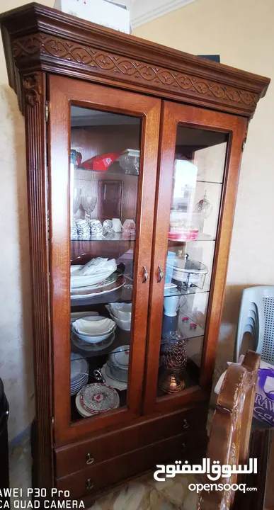 طقم كنب وغرفة سفرة مستعمل للبيع