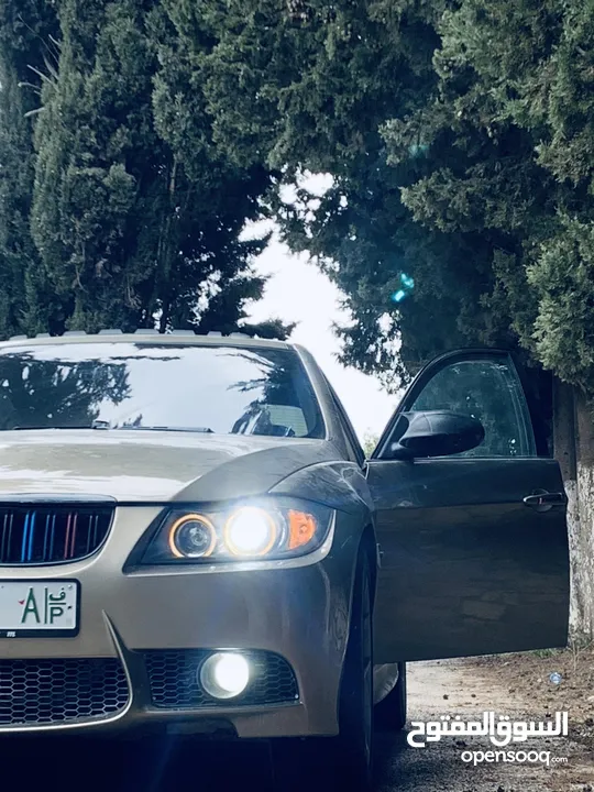 BMW E90 2007, تسجيل 2009 للبيع أو البدل البيع كاش أو دفعة وشيكات