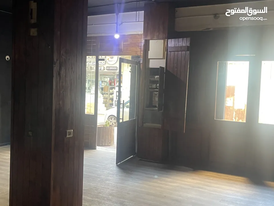 محليين للايجار في رام الله التحتا بحالة جيدة جدا وبسعر جيد