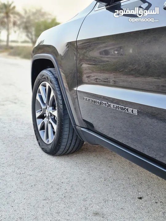 2018 Jeep grand Cherokee V8 limited 5.7