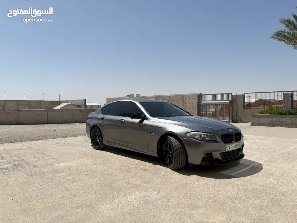 بي ام دبليو 523i 2011