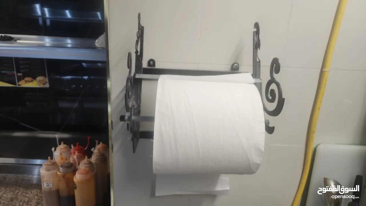 معدات مطعم شبه جديد