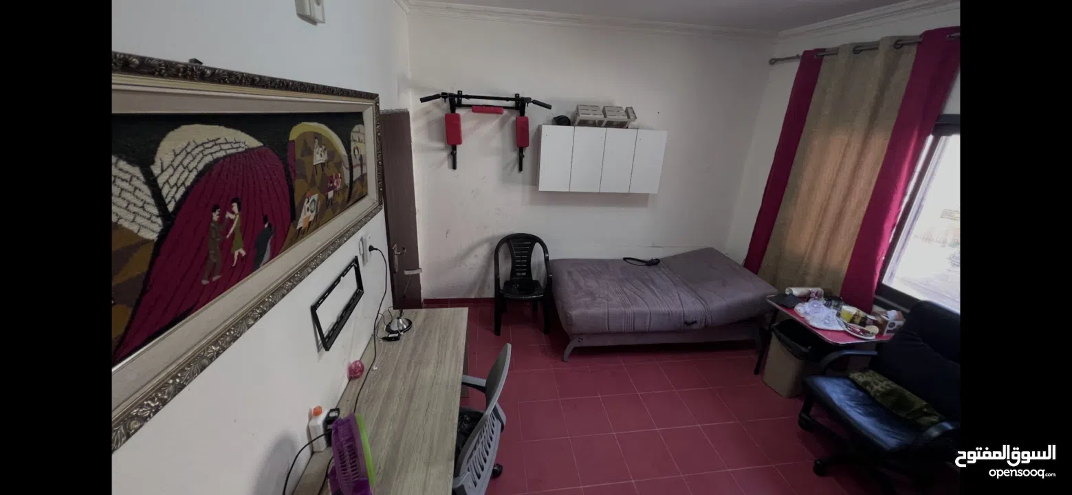 شقه غرفتين مفروشه لدكتور زوجين  او موظفين طلاب طب