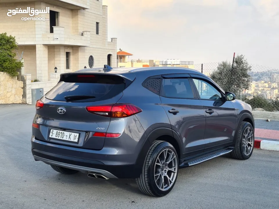 Hyundai Tucosn __2020