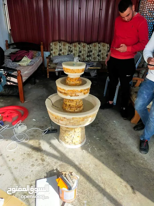 نوافير وشلالات مصنعوعه من ألاسمنت والحديد بأسعار و أشكال وأنواع مختلفة تناسب  الجميع  للتواصل واتساب