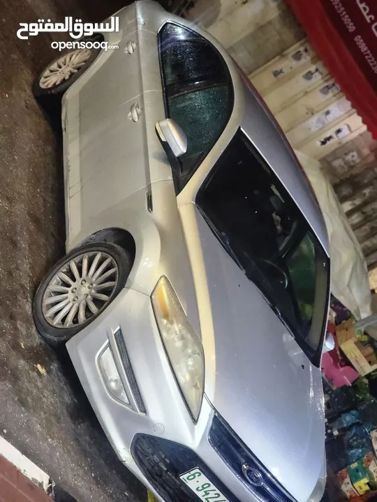فورد مونديو 2011
