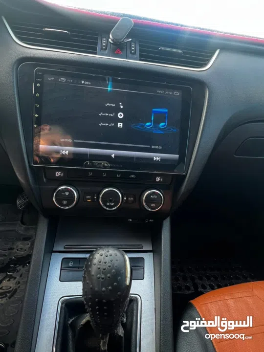 سكودا اوكتافيا 2015