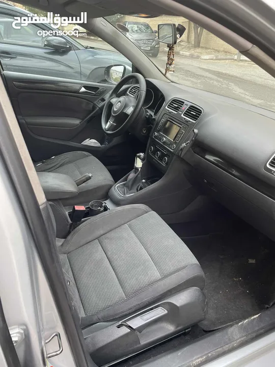 سيارة جولف 2011 جير عادي للبيع كاش فقطططط