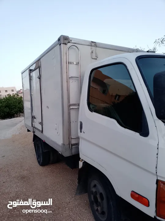 هنداي مايتي شخصي قصير للضمان