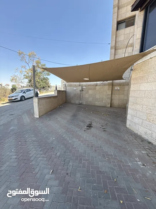 شقة للبيع طابق رابع