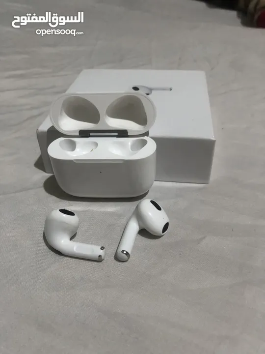 ايربودز 3      Earpods 3
