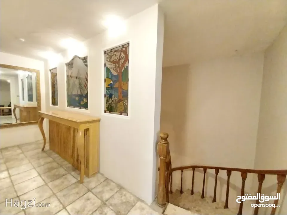 فيلا للايجار في عبدون  ( Property 33676 ) سنوي فقط