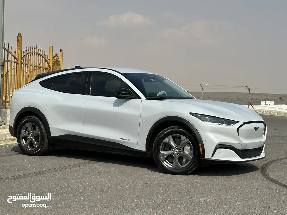 FORD MUSTANG electric MACH-E 2023 فورد موستينج ماك اي كاش او اقساط