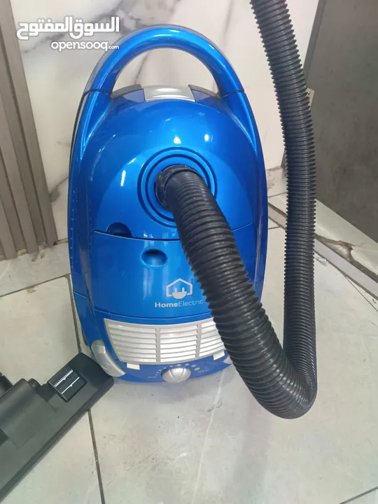 مكنسه كهربائيه  مستعمله وحالتها كتير ممتازه