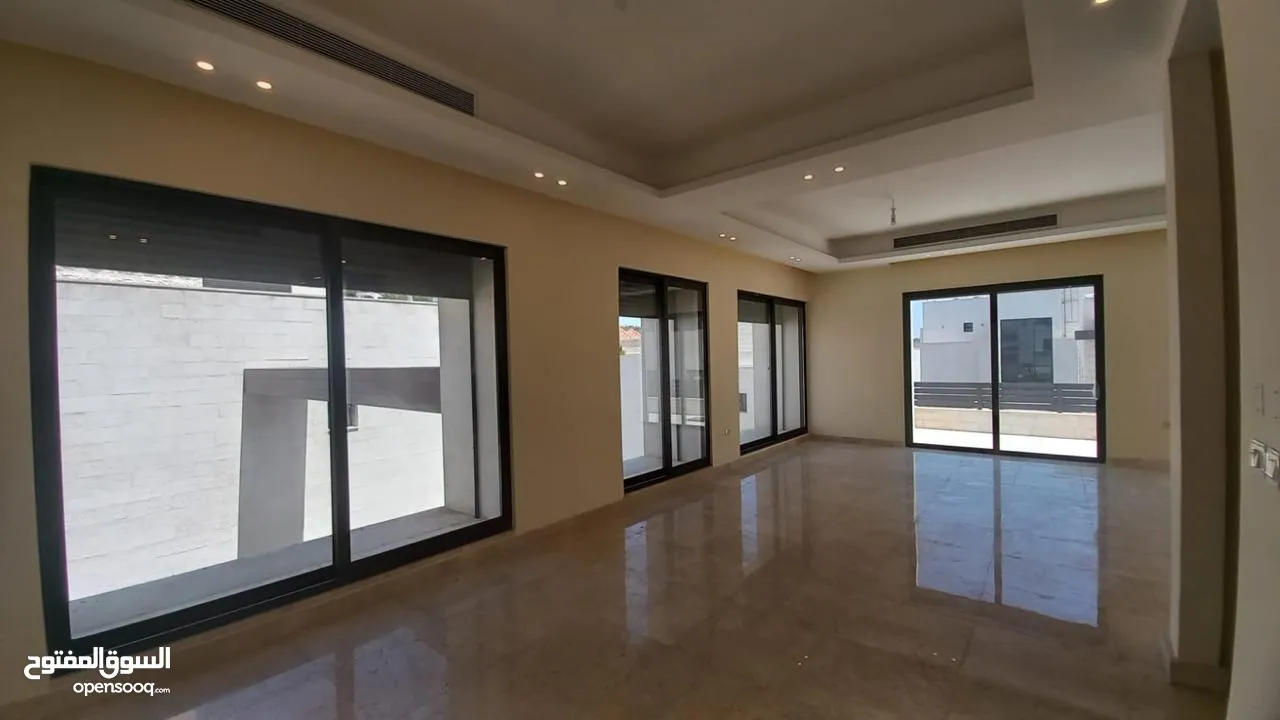 Villa for sale in Dabouq ( Property 42658 )-174804518