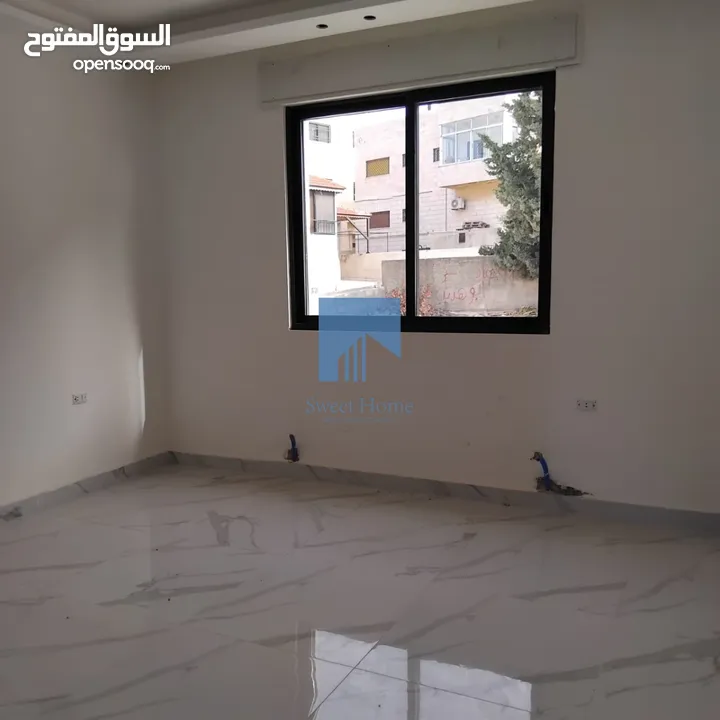 شقة فاخرة للبيع في خلدا - قرب إشارة البنك العربي طابق ثاني 145م تشطيب سوبر ديلوكس لم تسكن