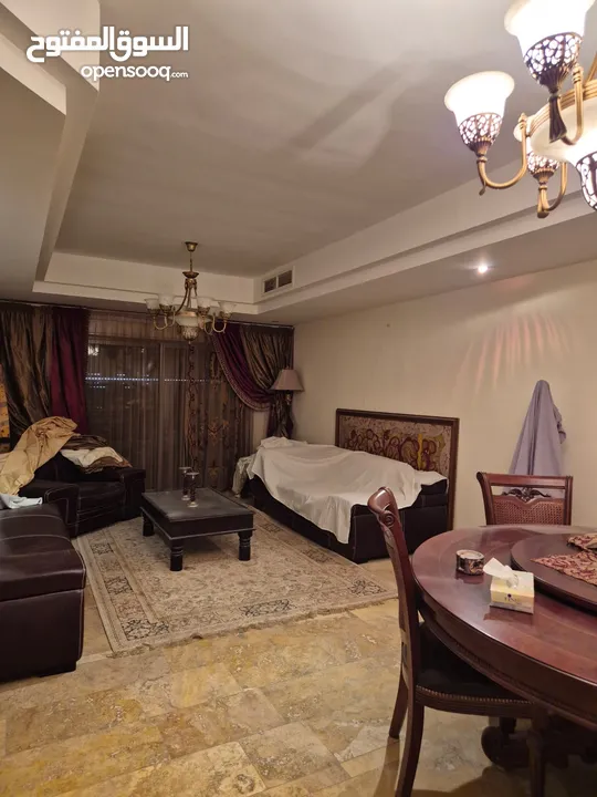 Luxury apartment three bedroom All en-suite have heating and cooling central AC,Electric abajour.